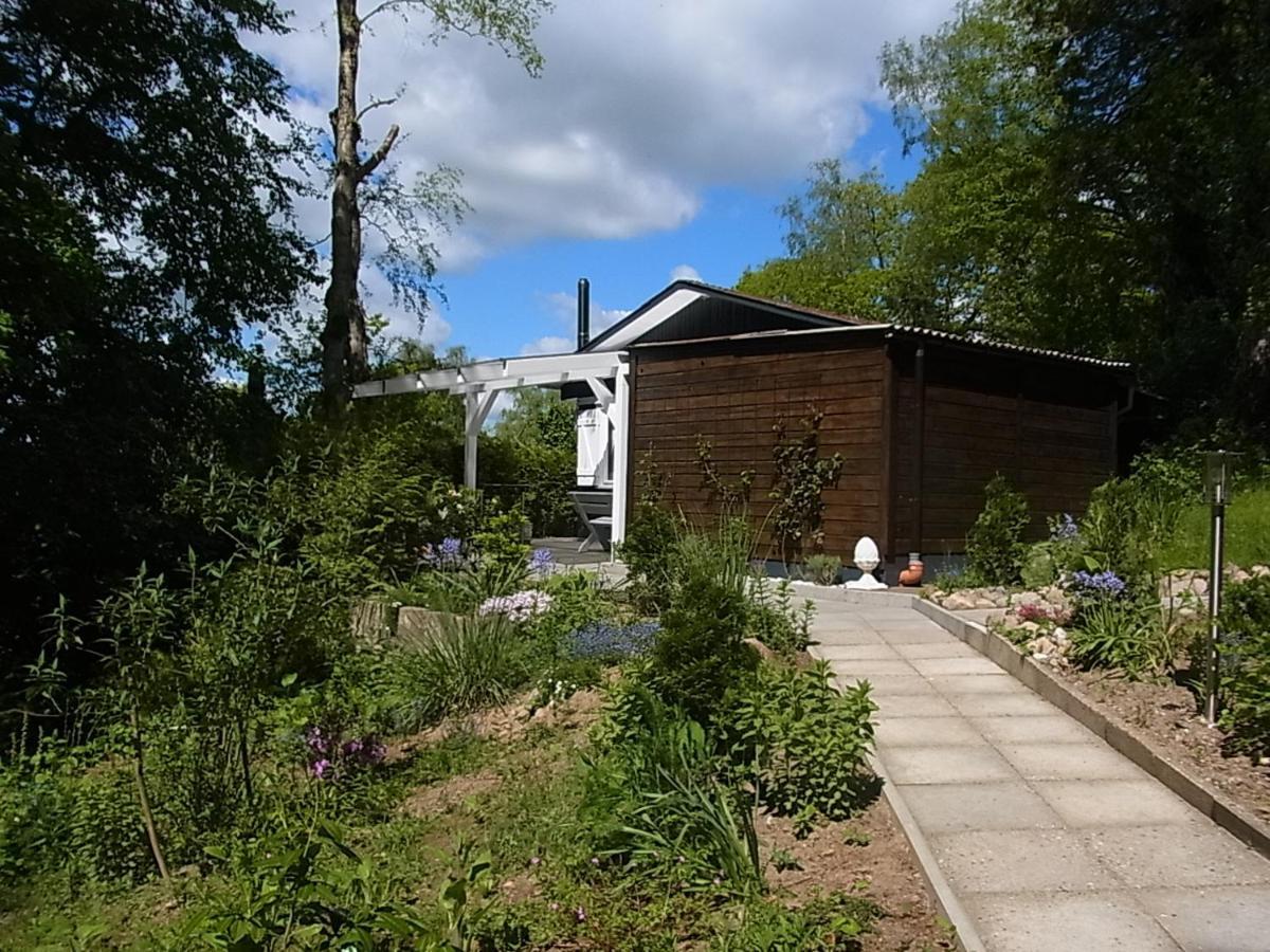 Waldhuette Am See Klingberg Exteriör bild